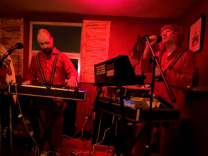 NOVYI LEF band members Thomas Reah and Euan Lynn, performing - photo by Jenny Alderson